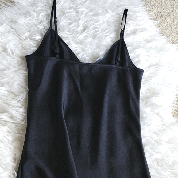 Aritzia Wilfred Only Camisole - Picture 5 of 8